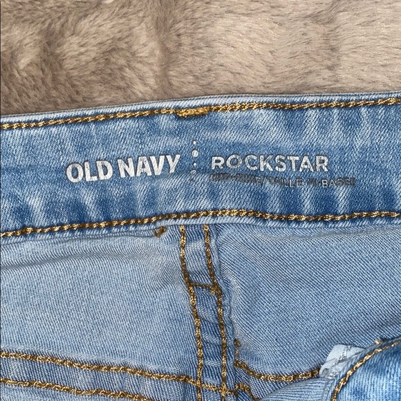 Old Navy Jeans - Picture 2 of 3